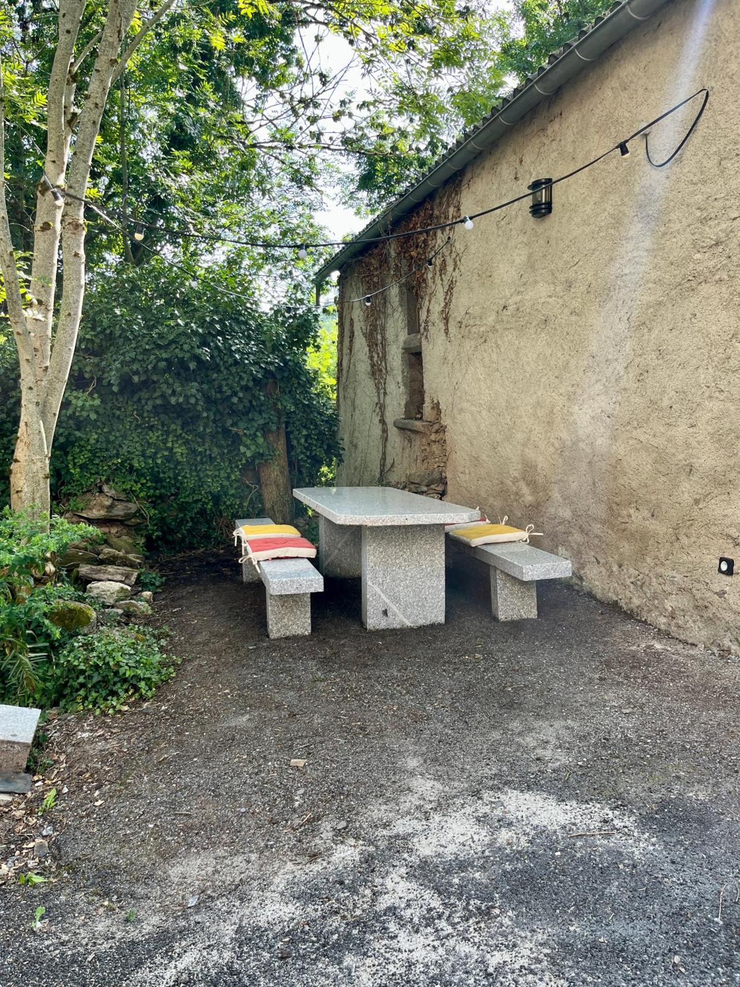 Parenthese En Foret - Lodge Baliveau Le Bez  Luaran gambar